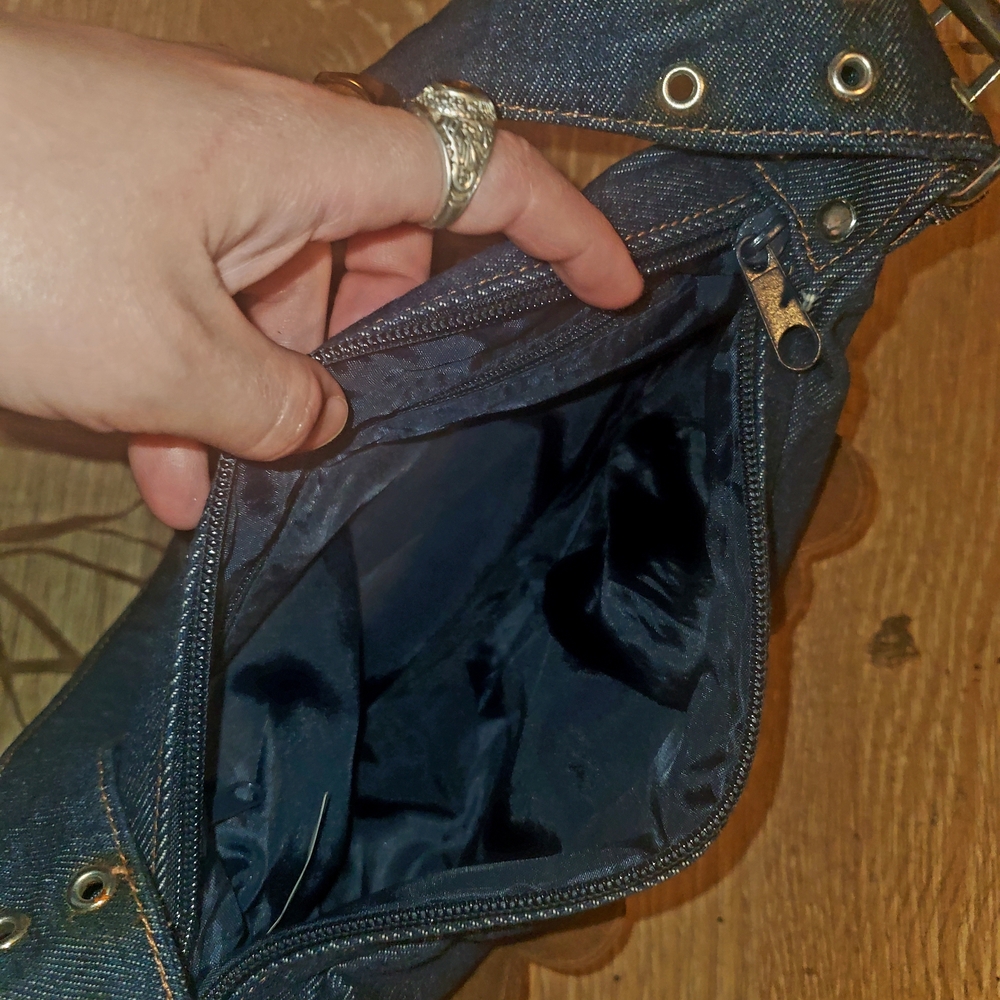 Denim Fringe Shoulder Bag with Brown Suede Flowers - Picture 6 of 7
